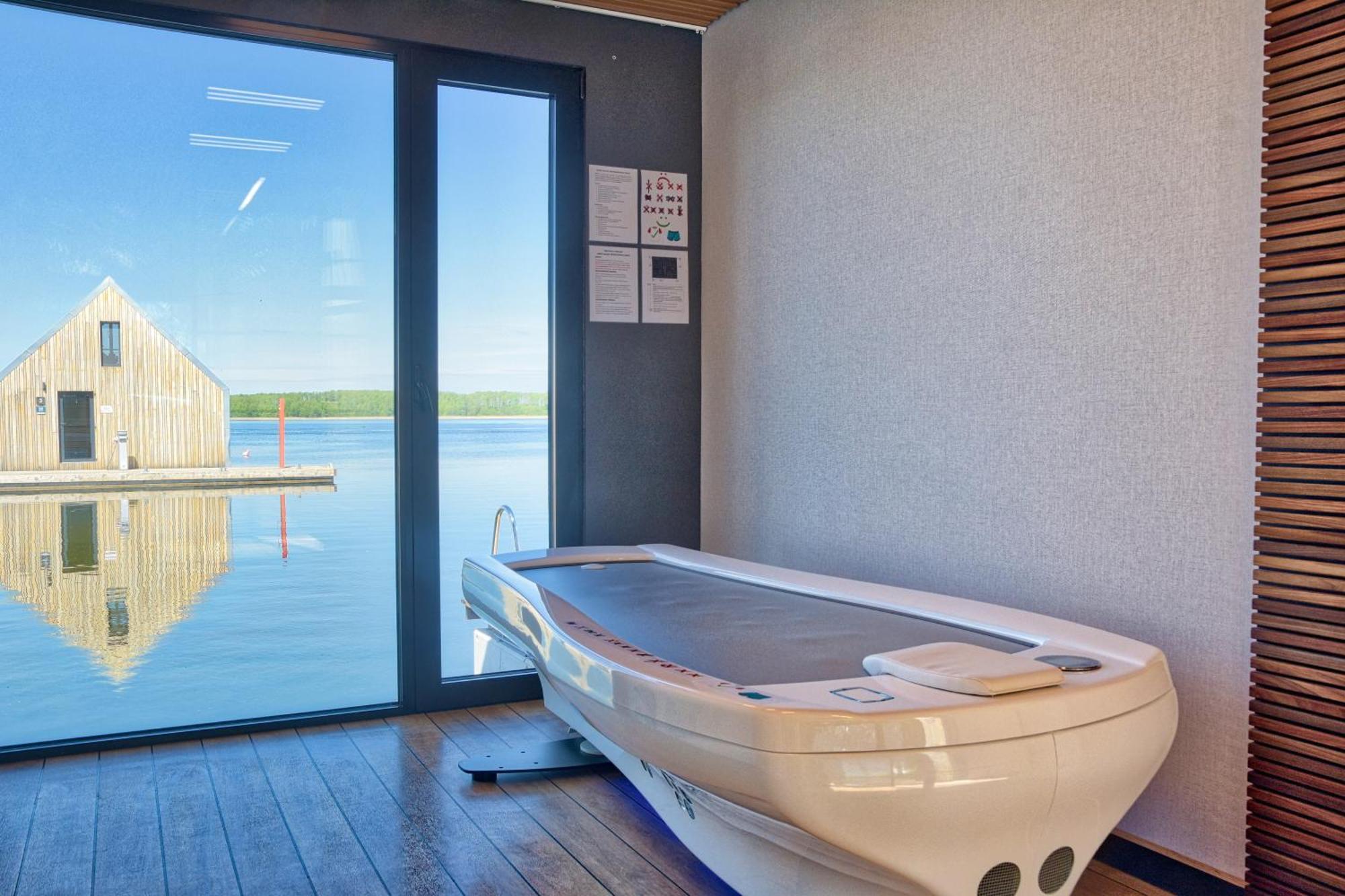 Hotel Joseph Conrad Spa & Wellness Pisz Bagian luar foto