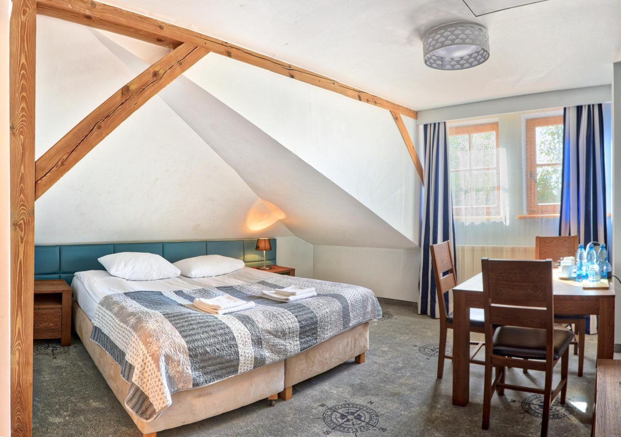 Hotel Joseph Conrad Spa & Wellness Pisz Bagian luar foto