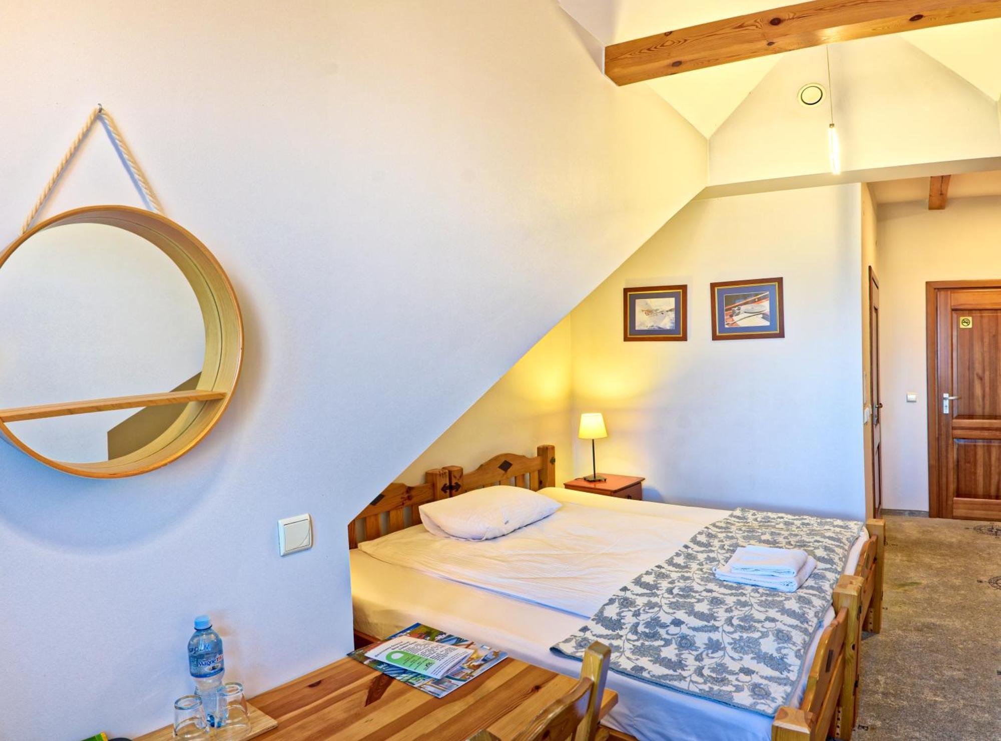 Hotel Joseph Conrad Spa & Wellness Pisz Bagian luar foto