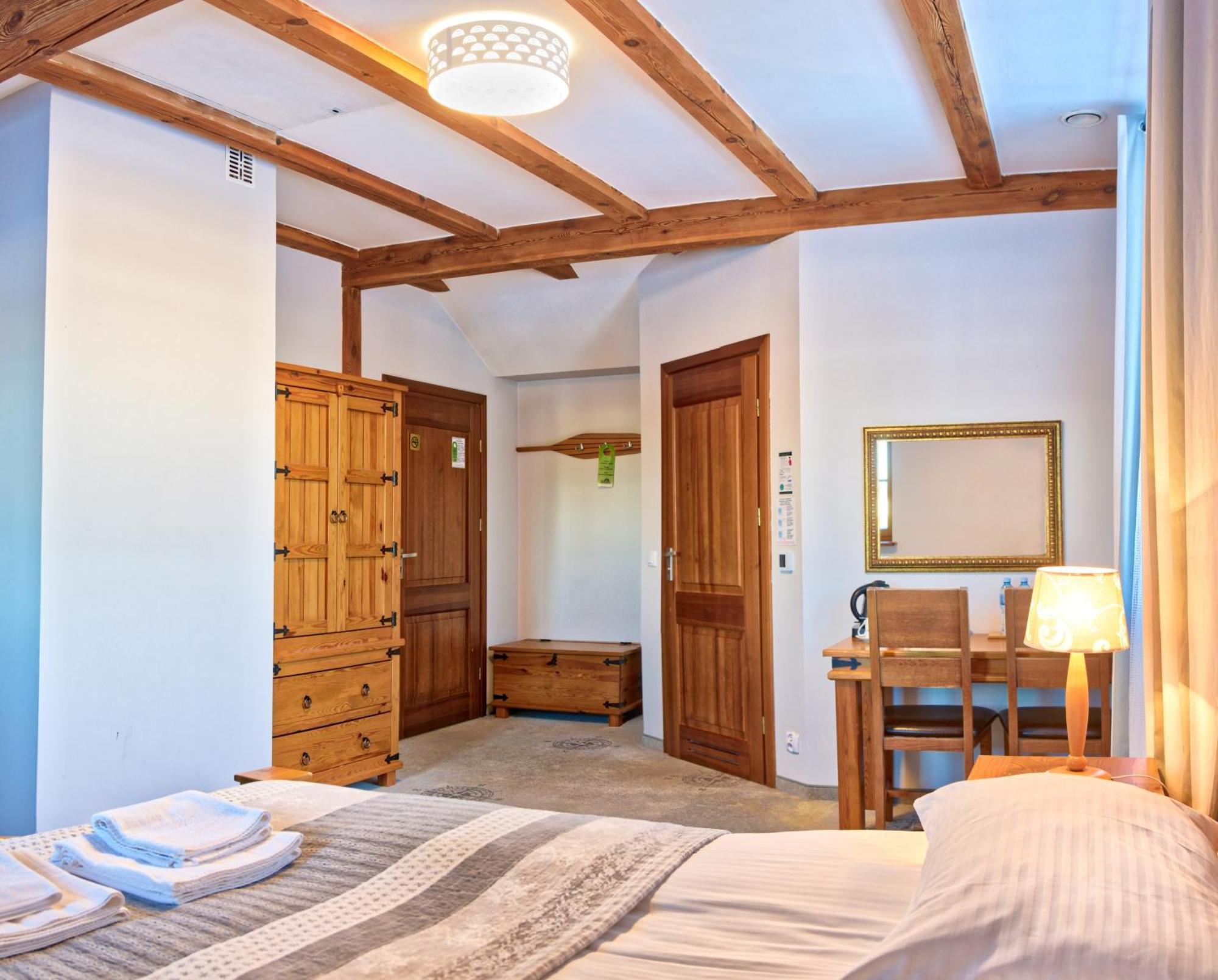 Hotel Joseph Conrad Spa & Wellness Pisz Bagian luar foto