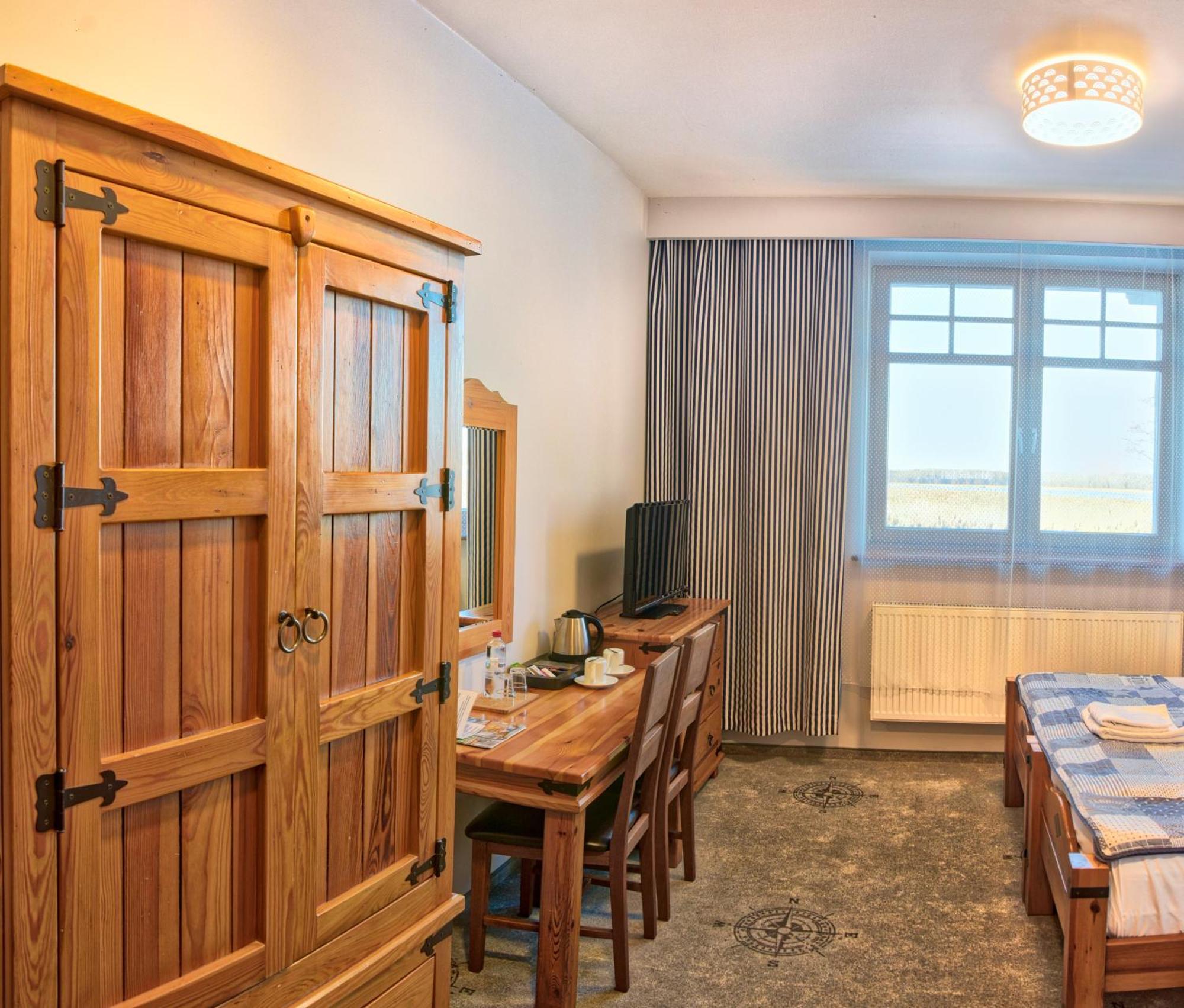 Hotel Joseph Conrad Spa & Wellness Pisz Bagian luar foto